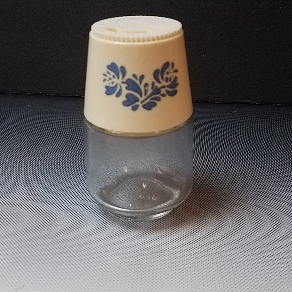 mcm Corningware blue cornflower pepper shaker